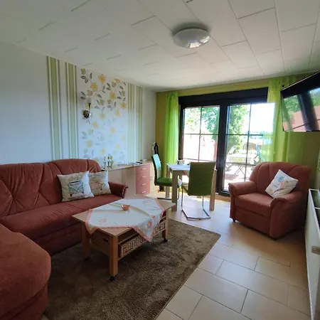 Apartment Am Tiefwarensee Waren (Mueritz)